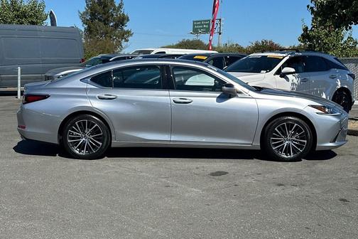 2024 Lexus ES 350 Base