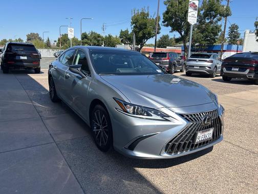 2024 Lexus ES 350 Base