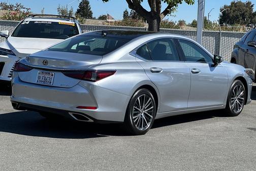 2024 Lexus ES 350 Base