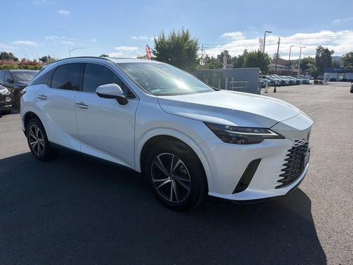 Eminent White Pearl 2024 Lexus RX 350 Premium