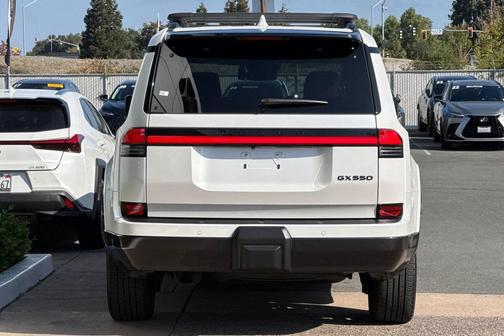 2024 Lexus GX 550 Luxury