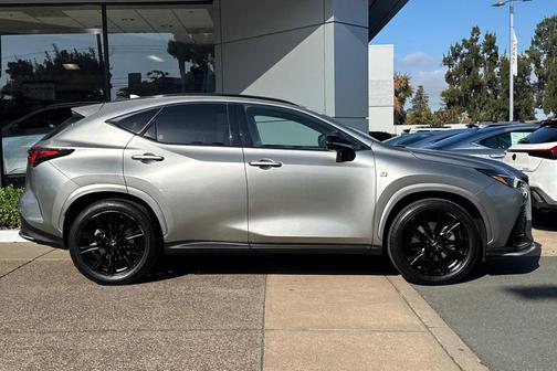 2022 Lexus NX 350 F SPORT Handling
