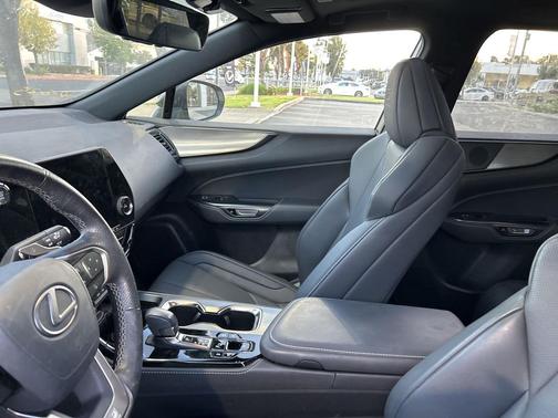 2022 Lexus NX 350 F SPORT Handling