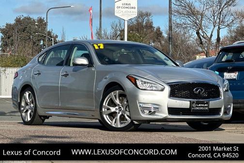 2017 INFINITI Q70L 3.7