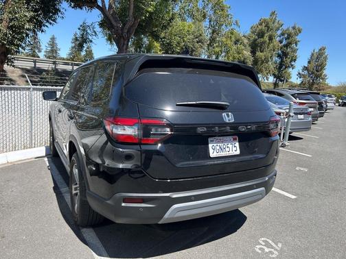 2023 Honda Pilot 2WD EX-L 7 Passenger