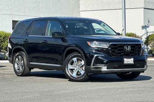 2023 Honda Pilot 2WD EX-L 7 Passenger