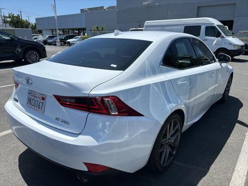 2015 Lexus IS 250 Crafted Line