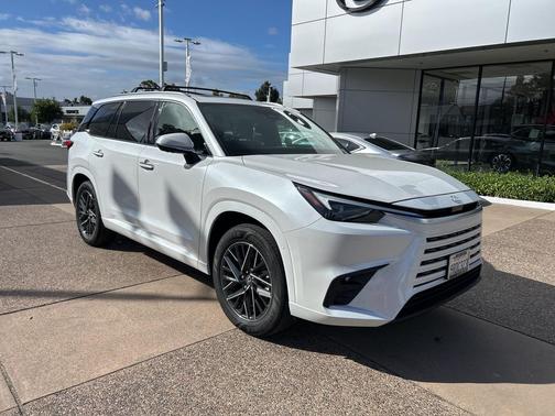 2024 Lexus TX 350 Premium