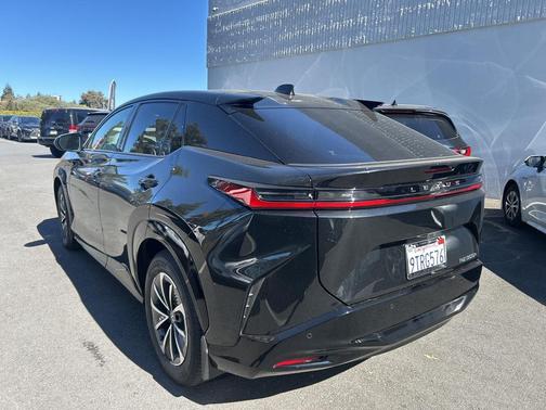 2025 Lexus RZ 300e 300e Premium