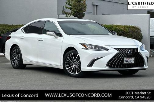 2024 Lexus ES 300h Base