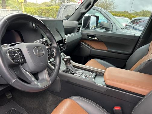 2024 Lexus GX 550 Luxury