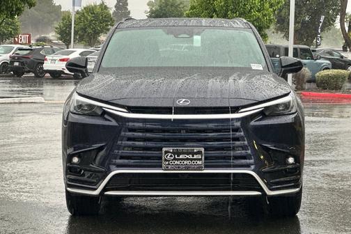 8x5/Nightfall 2026 Lexus TX 500h