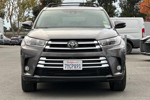 2017 Toyota Highlander Limited Platinum
