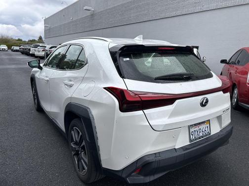 2023 Lexus UX 250h Base