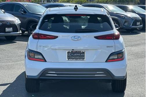 2022 Hyundai KONA EV SEL