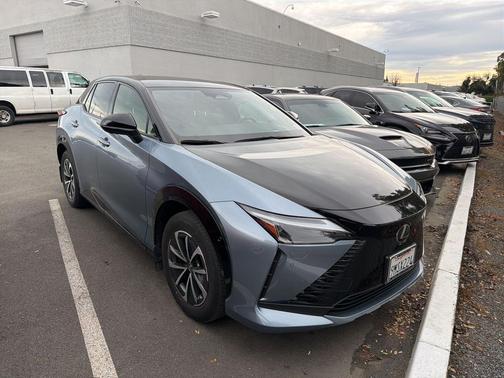 2024 Lexus RZ 300e Premium