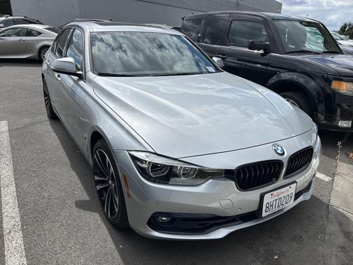 2018 BMW 330e iPerformance
