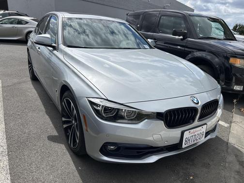 2018 BMW 330e iPerformance