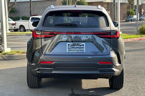 2026 Lexus NX 350h NX 350h Luxury