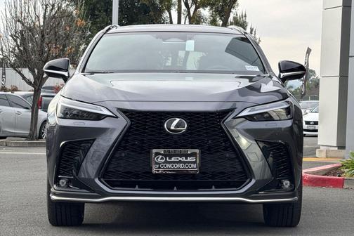 2026 Lexus NX 450h+ F SPORT Handling