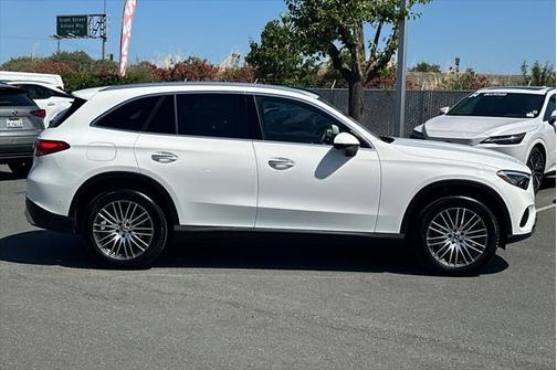 2024 Mercedes-Benz GLC 300 4MATIC