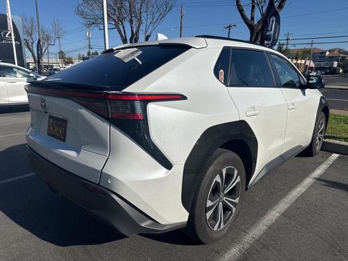 2023 Toyota bZ4X XLE