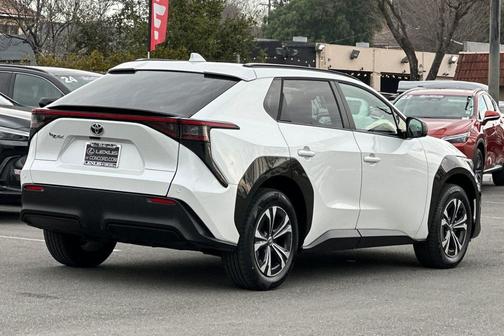 2023 Toyota bZ4X XLE