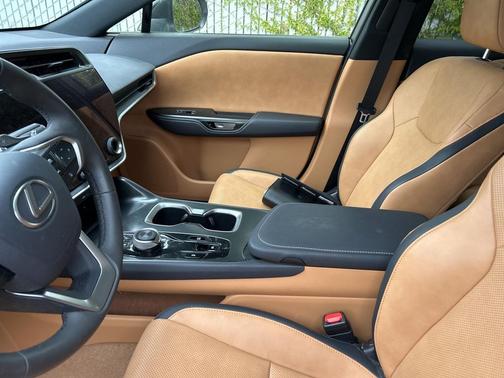 2023 Lexus RZ 450e 450e Premium