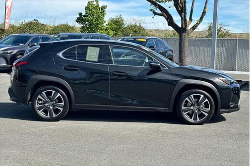 2024 Lexus UX 250h Base