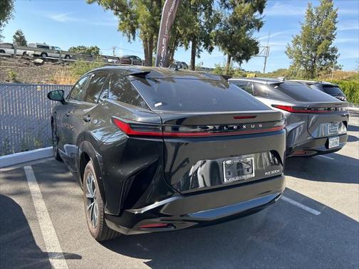 2024 Lexus RZ 300e Premium