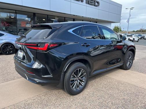 2025 Lexus NX 350h Premium