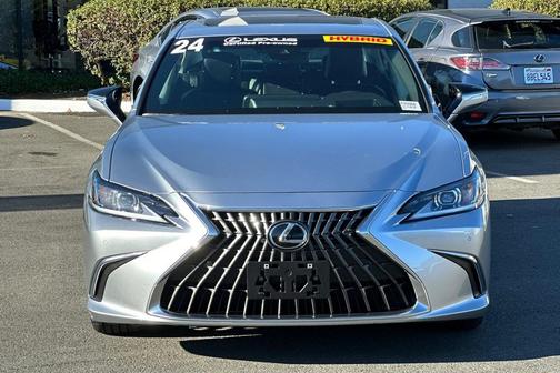 2024 Lexus ES 300h Base