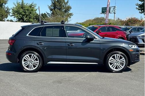 2018 Audi Q5 2.0T Prestige