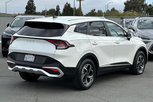 2023 Kia Sportage LX