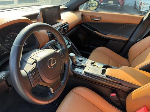 2023 Lexus IS 300 Base