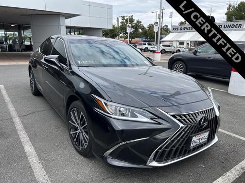2024 Lexus ES 300h Base