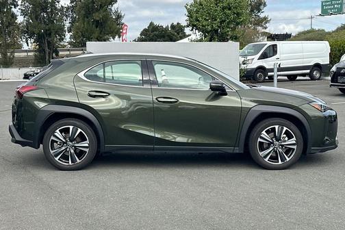 2024 Lexus UX 250h Base