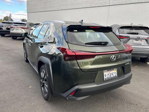 2024 Lexus UX 250h Base
