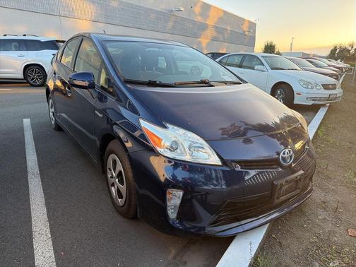 2014 Toyota Prius Three