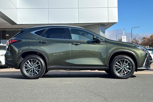 2022 Lexus NX 350h Premium