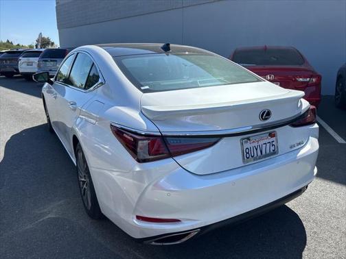 2021 Lexus ES 350 Base