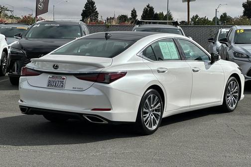 2021 Lexus ES 350 Base