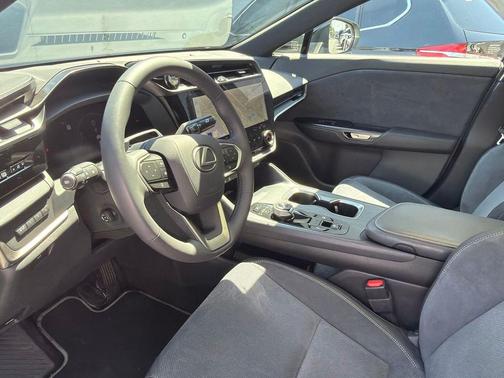 Iridium 2025 Lexus RZ 300e Luxury