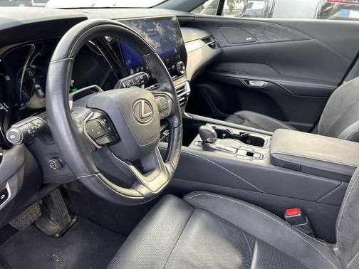 2024 Lexus ES 250 Base