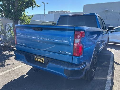 2022 Chevrolet Silverado 1500 Custom