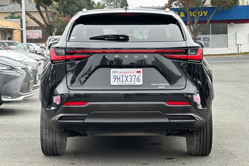 2024 Lexus NX 450h+ Luxury