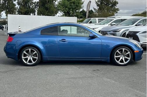2005 INFINITI G35 Base