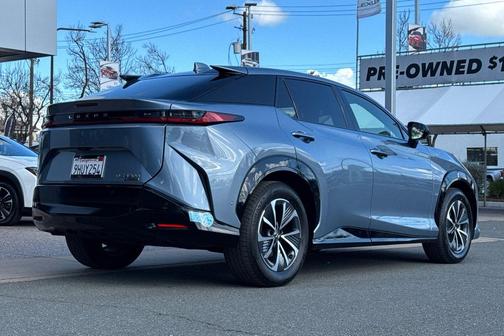 2023 Lexus RZ 450e 450e Premium