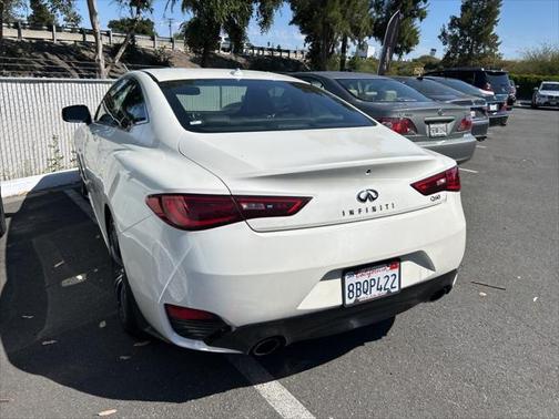 2018 INFINITI Q60 3.0T LUXE