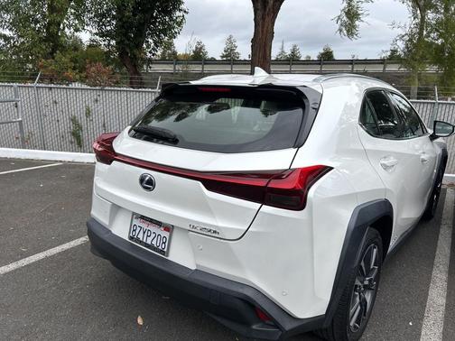 2022 Lexus UX 250h Base